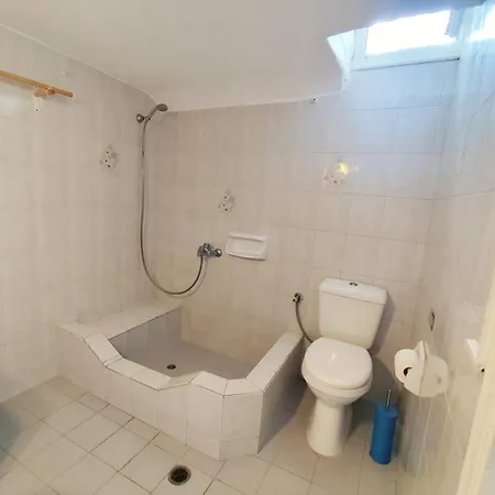 Renovated In The Heart Of Paroikia. 아파트 Páros