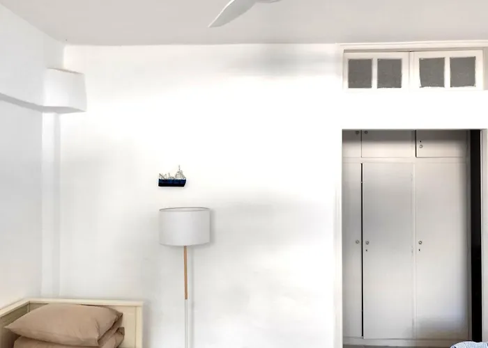 Apartamento Renovated In The Heart Of Paroikia.