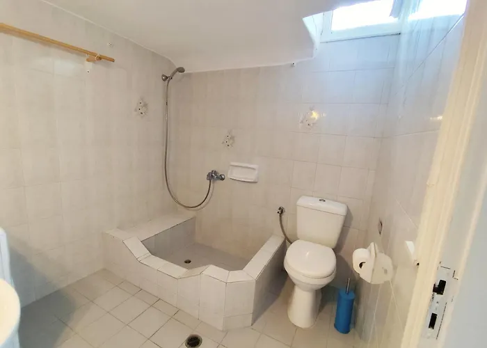Renovated In The Heart Of Paroikia. Apartamento Páros